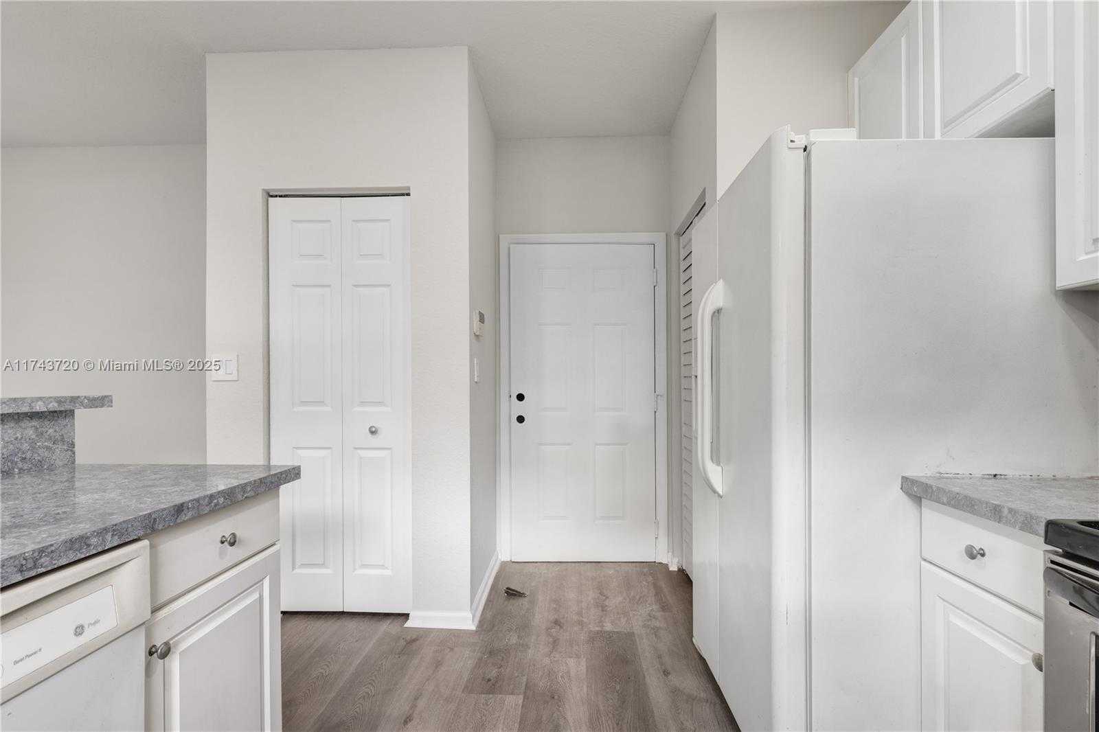 Small Image of 7459 NORTH WEST 17TH DR, Pembroke Pines Number 14
