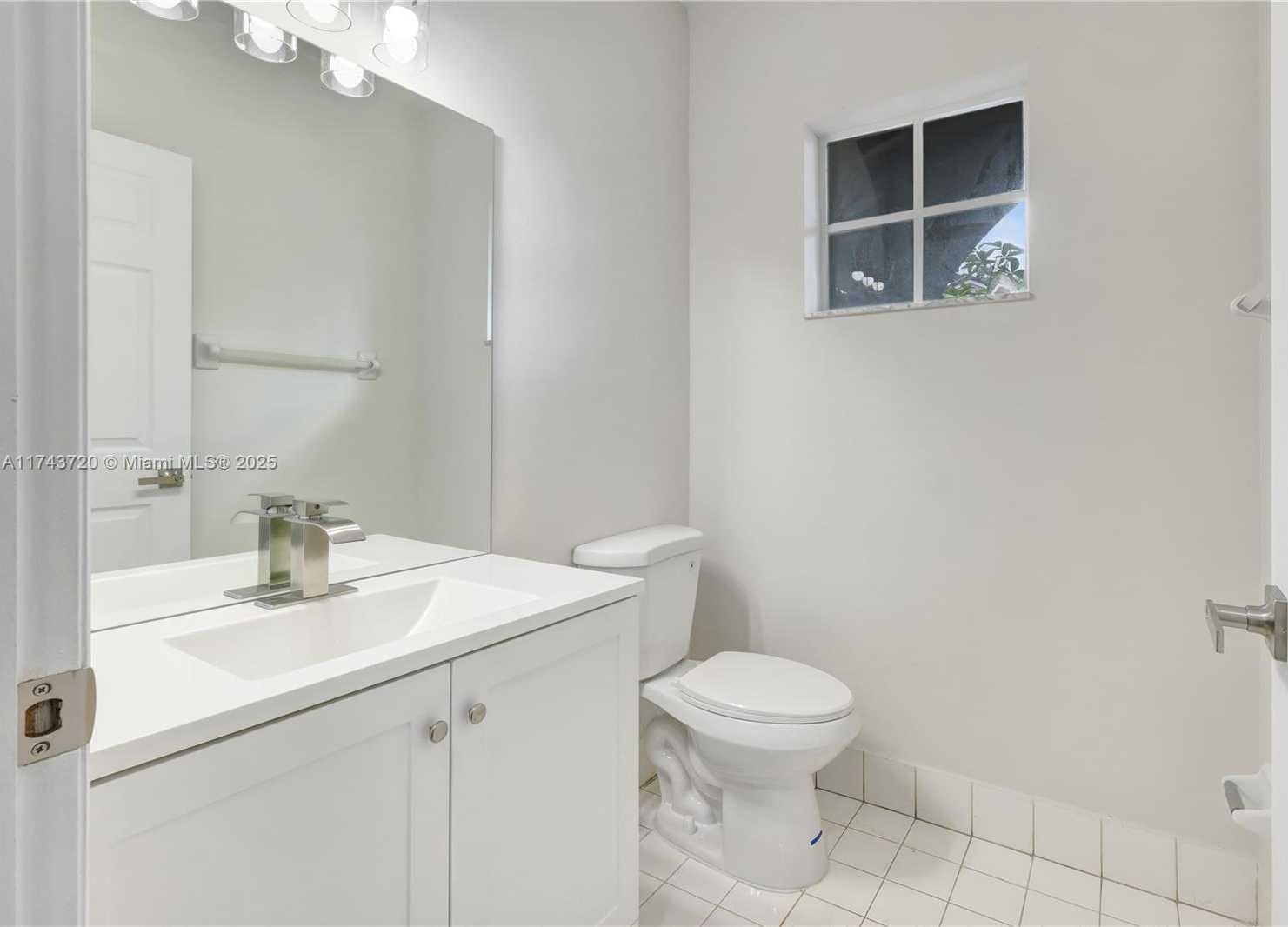 Small Image of 7459 NORTH WEST 17TH DR, Pembroke Pines Number 9