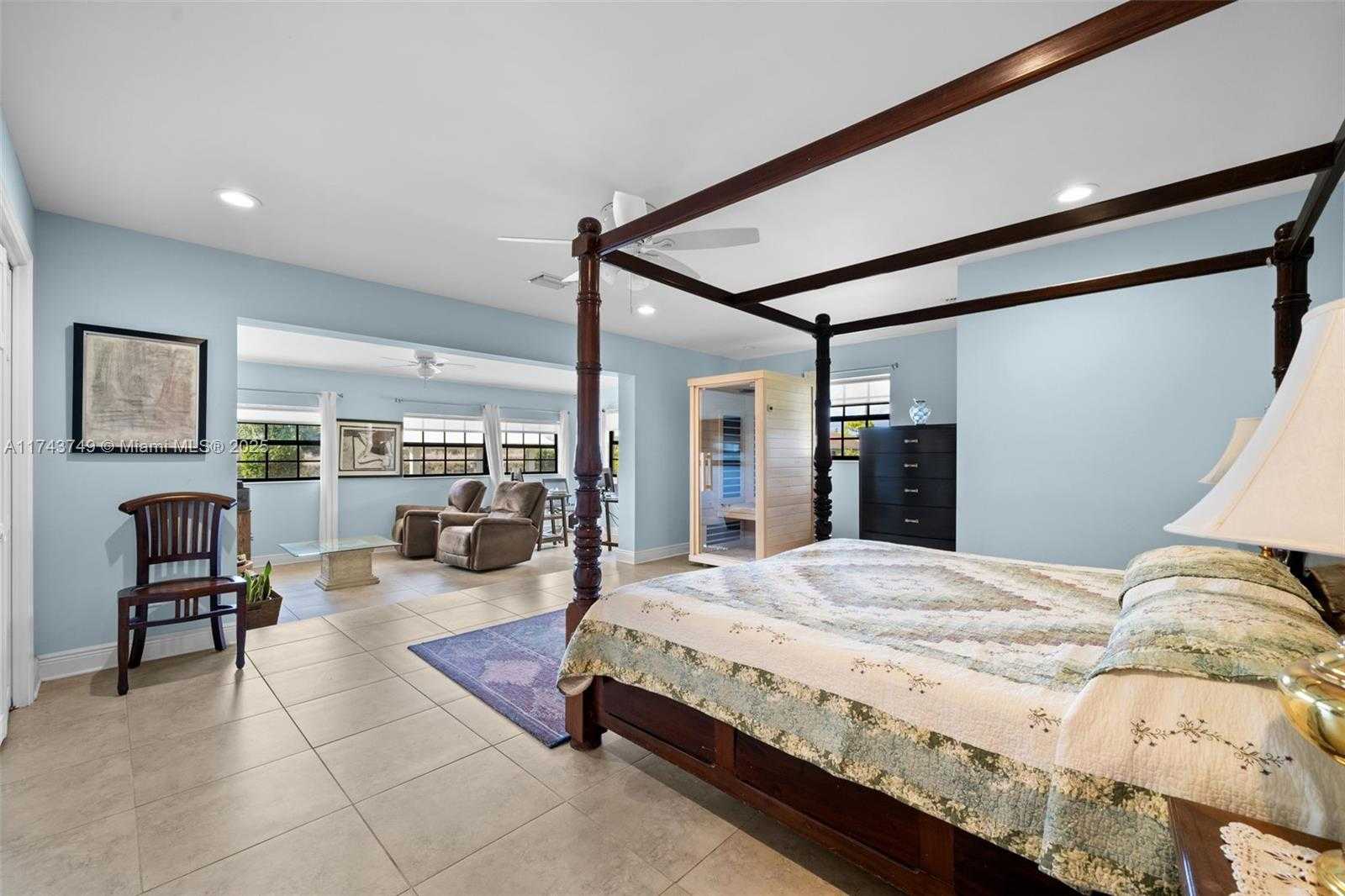 Small Image of 19650 SOUTH WEST 207TH AVE, Miami Number 18