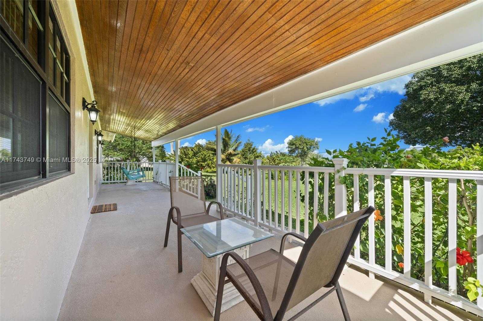 Small Image of 19650 SOUTH WEST 207TH AVE, Miami Number 2