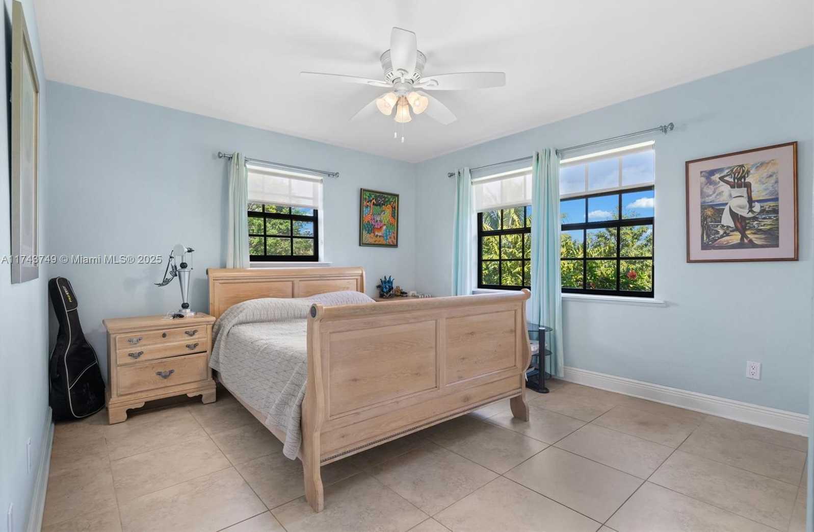 Small Image of 19650 SOUTH WEST 207TH AVE, Miami Number 24