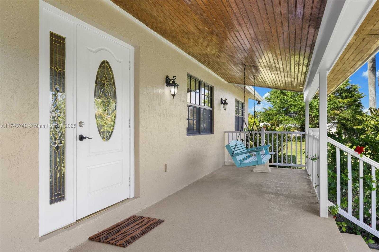 Small Image of 19650 SOUTH WEST 207TH AVE, Miami Number 3