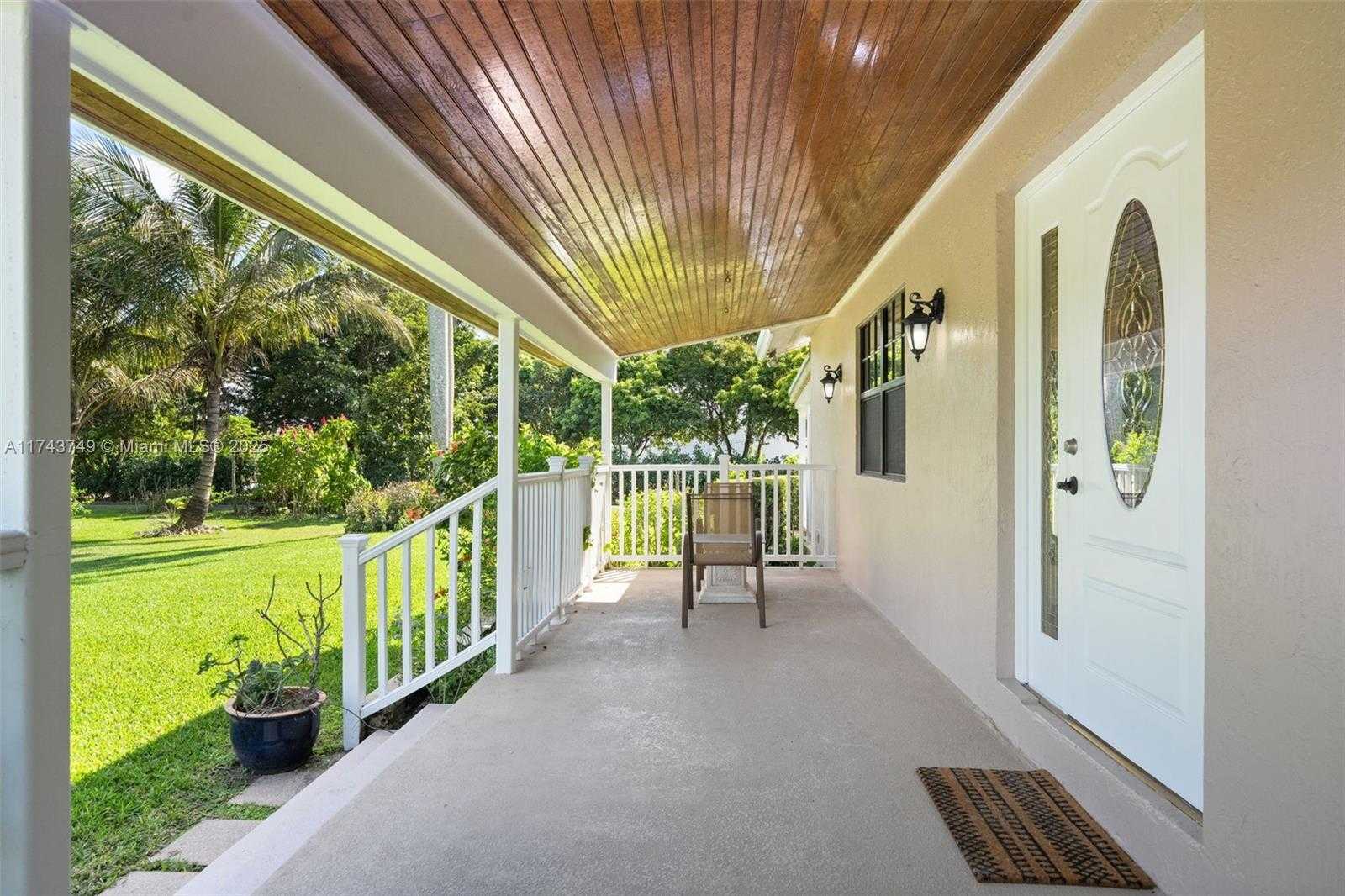 Small Image of 19650 SOUTH WEST 207TH AVE, Miami Number 4