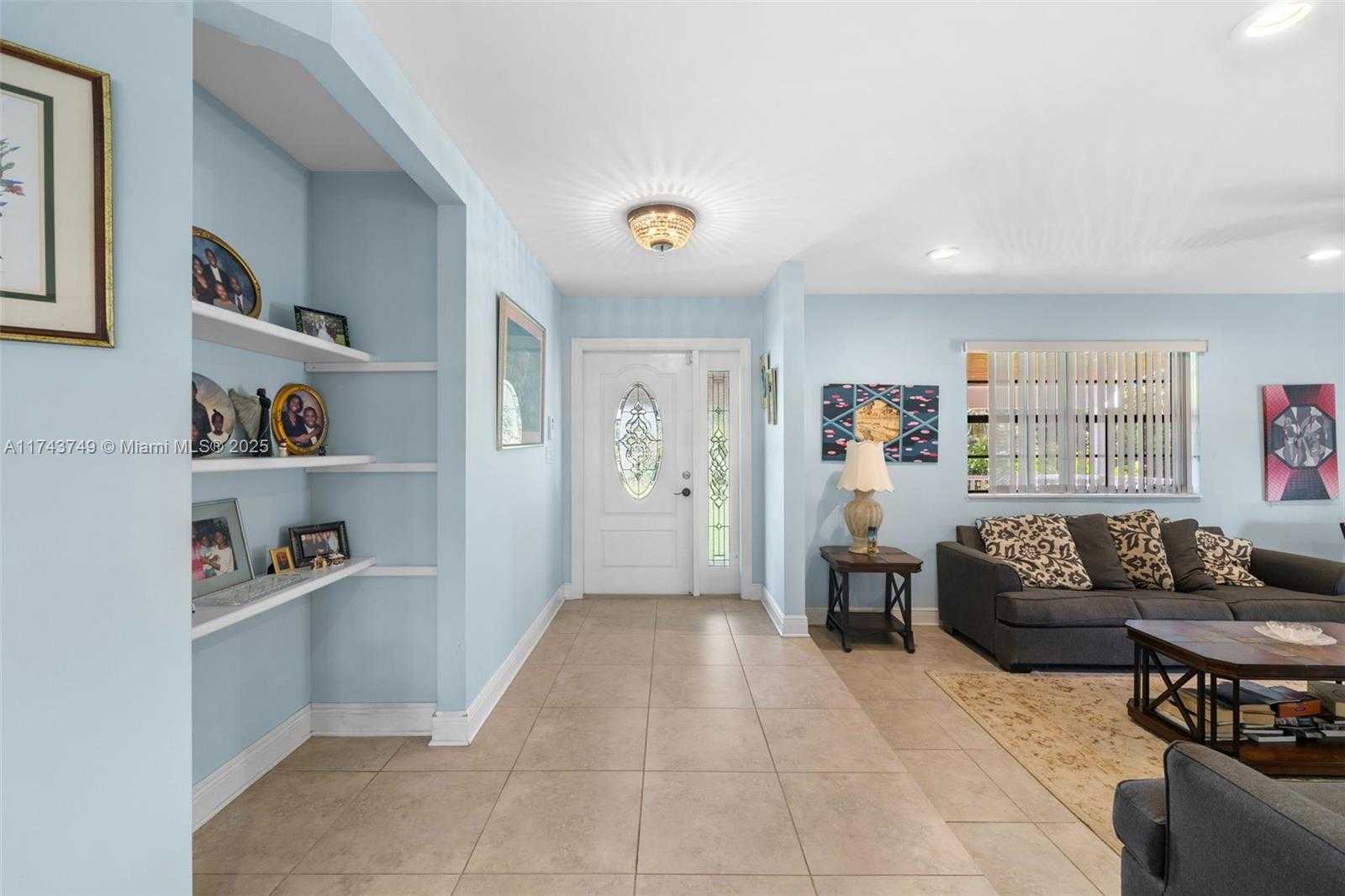 Small Image of 19650 SOUTH WEST 207TH AVE, Miami Number 5