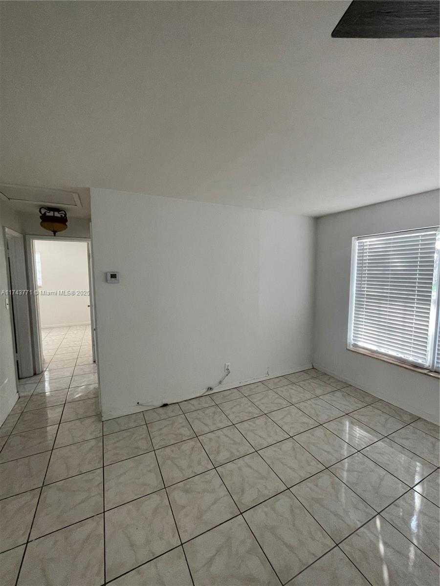 Small Image of 1504 NORTH WEST 58TH AVE, Margate Number 12