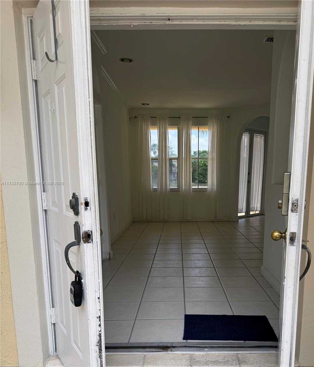 Small Image of 3523 SOUTH WEST 169TH TER, Miramar Number 6