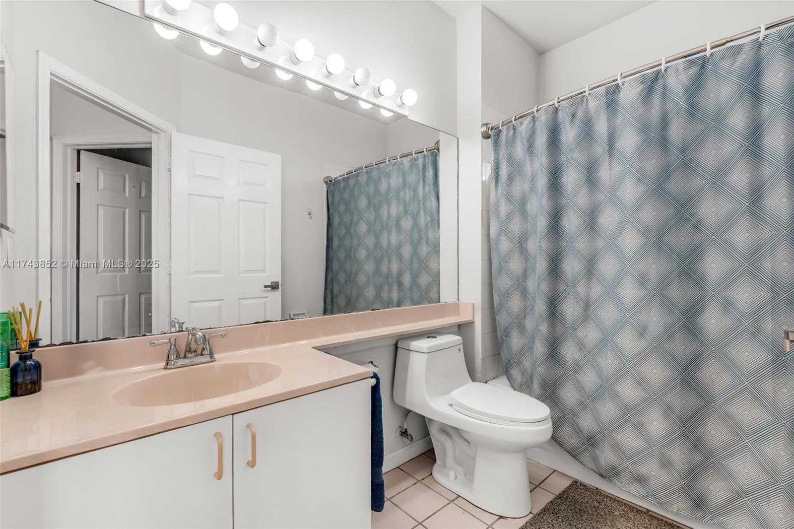 Small Image of 2830 SOUTH EAST 5TH PL, Homestead Number 14