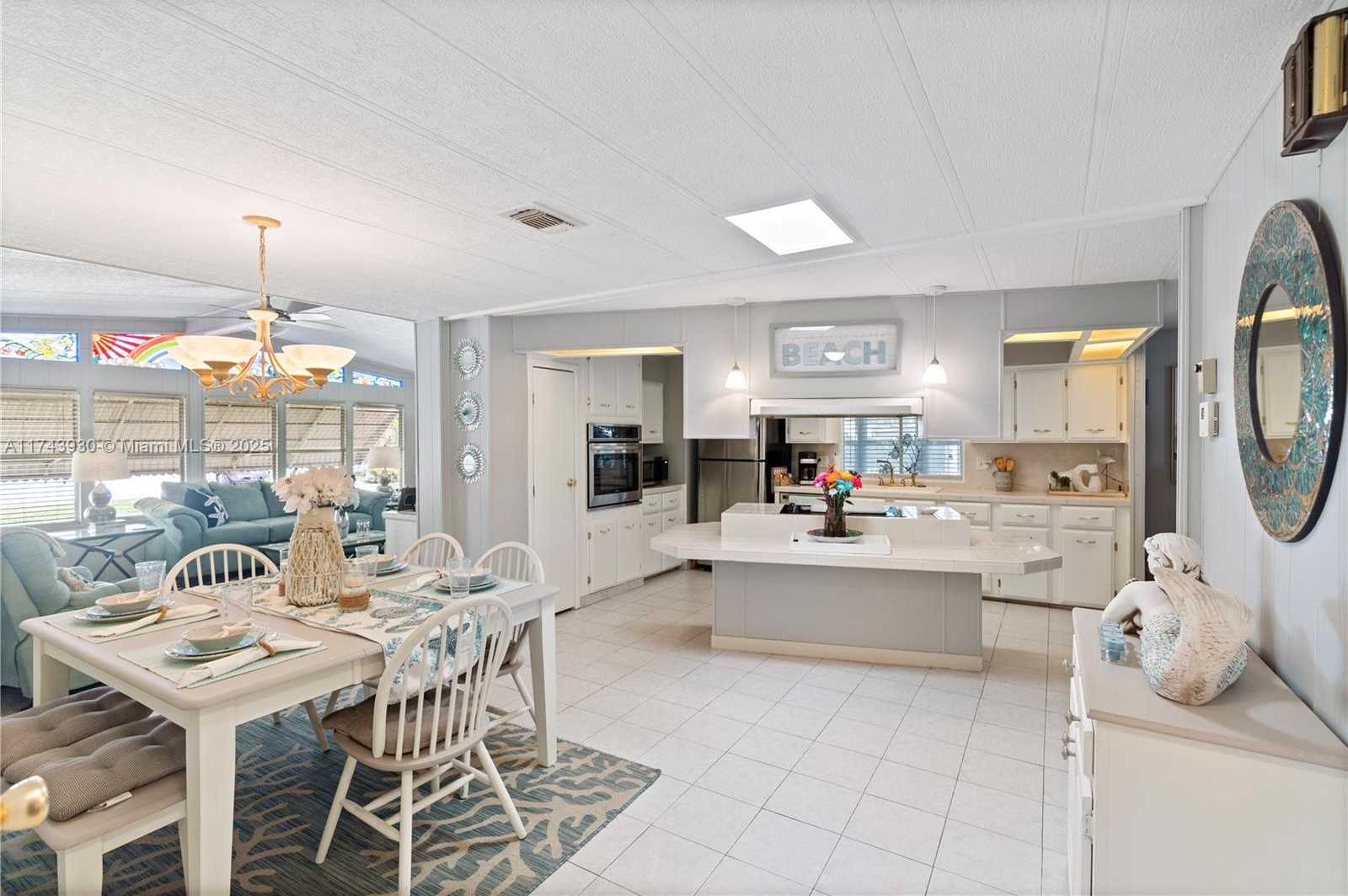 Small Image of 202 NORTH WEST 52ND ST, Deerfield Beach Number 10