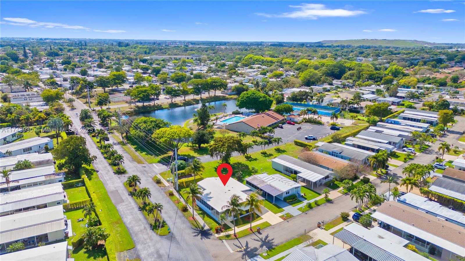 Small Image of 202 NORTH WEST 52ND ST, Deerfield Beach Number 2