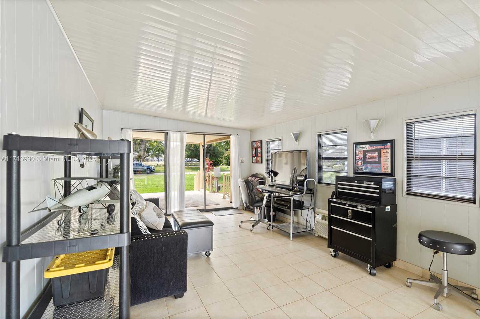 Small Image of 202 NORTH WEST 52ND ST, Deerfield Beach Number 30