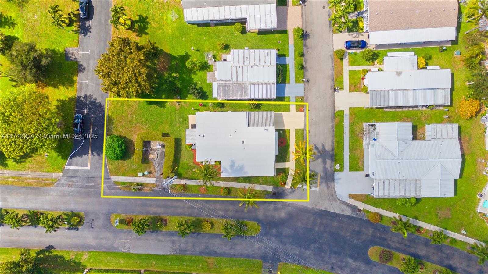 Small Image of 202 NORTH WEST 52ND ST, Deerfield Beach Number 34