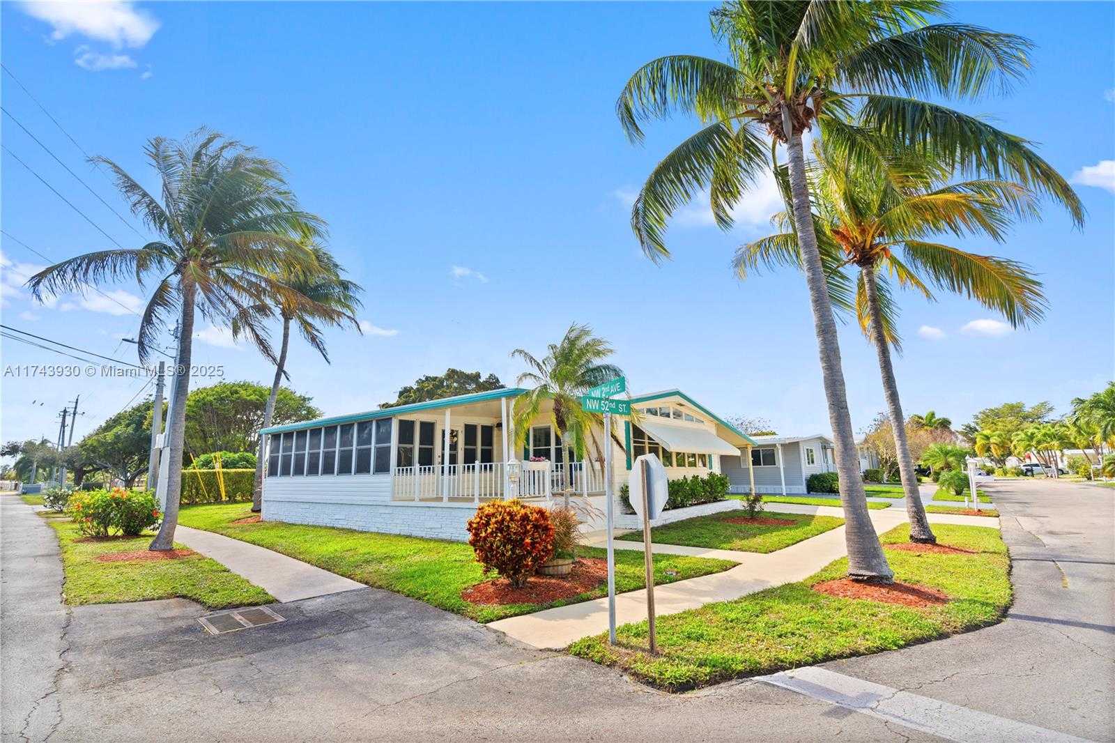 Small Image of 202 NORTH WEST 52ND ST, Deerfield Beach Number 4
