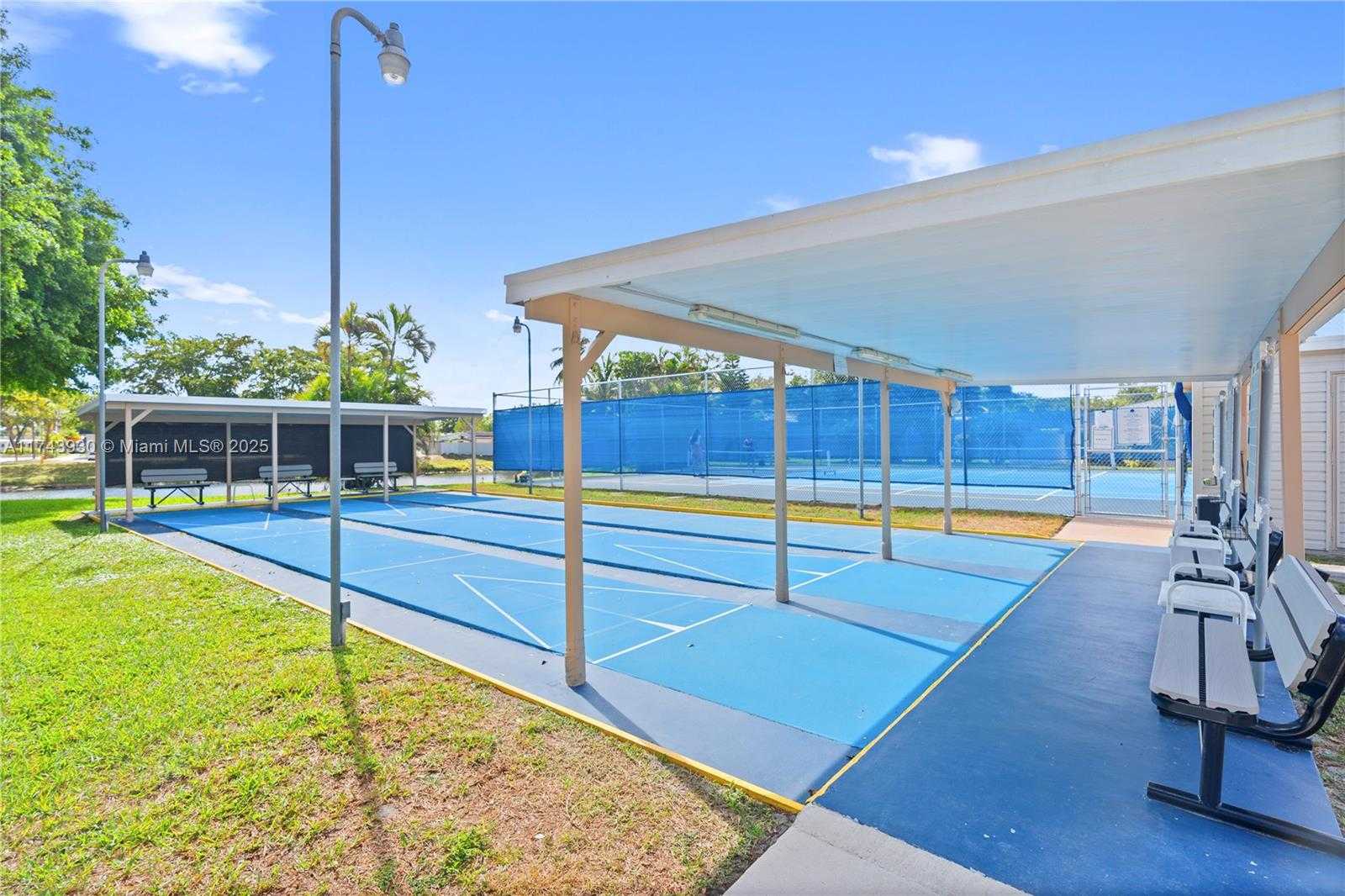 Small Image of 202 NORTH WEST 52ND ST, Deerfield Beach Number 41