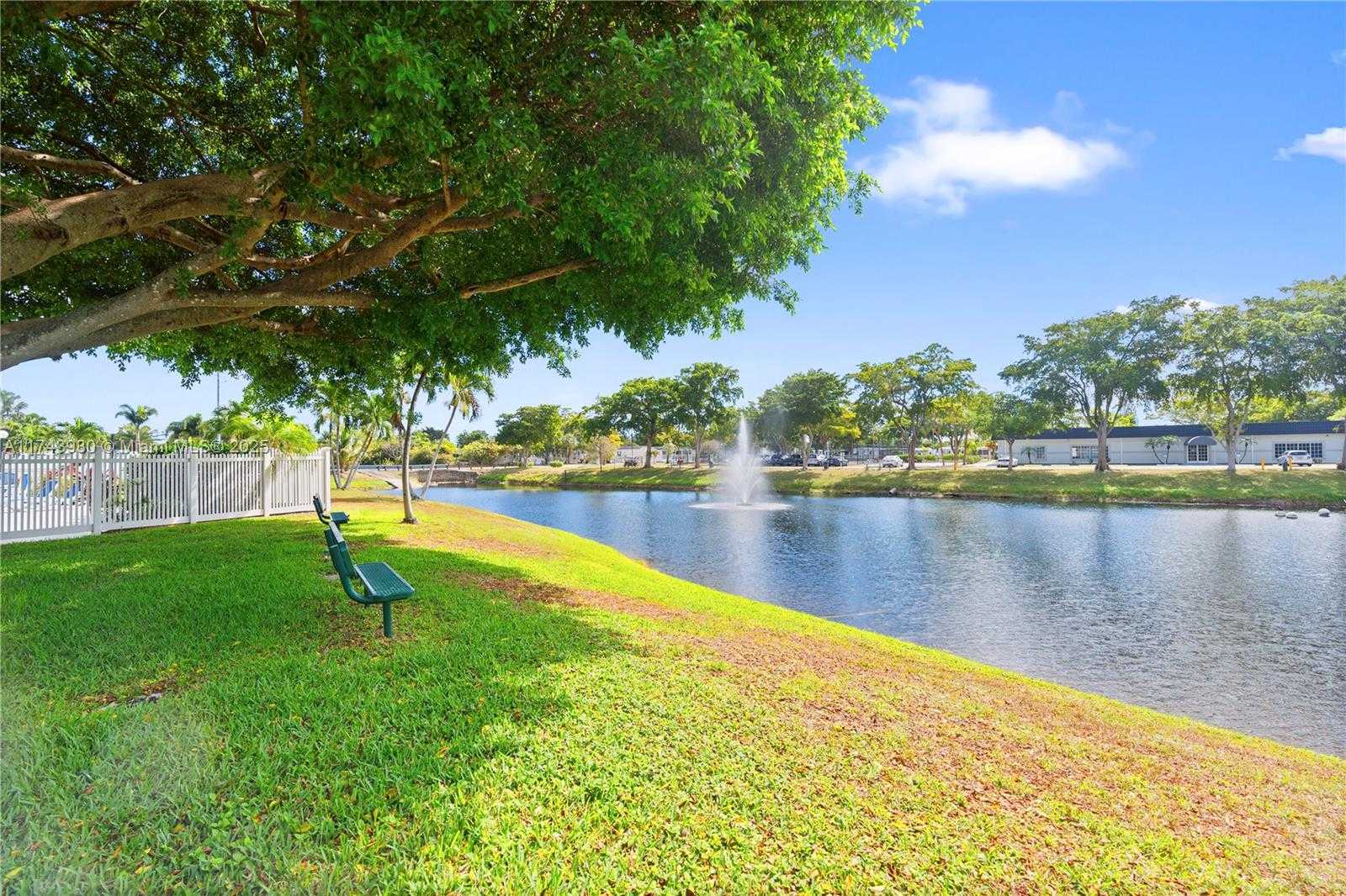 Small Image of 202 NORTH WEST 52ND ST, Deerfield Beach Number 43