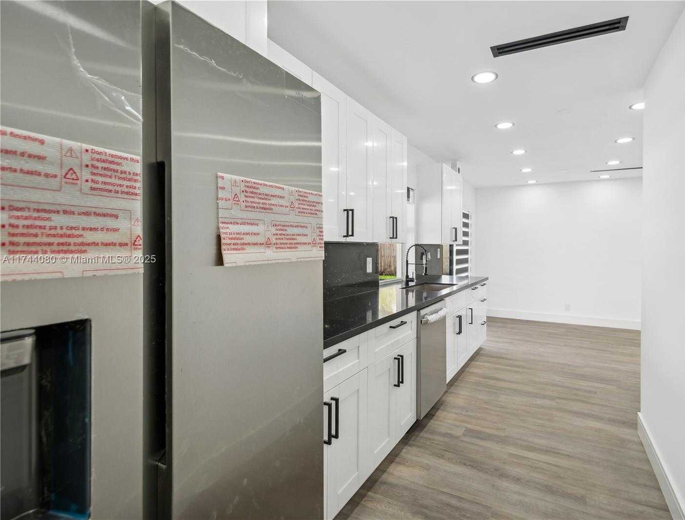 Small Image of 6541 NORTH WEST 5TH ST, Margate Number 12