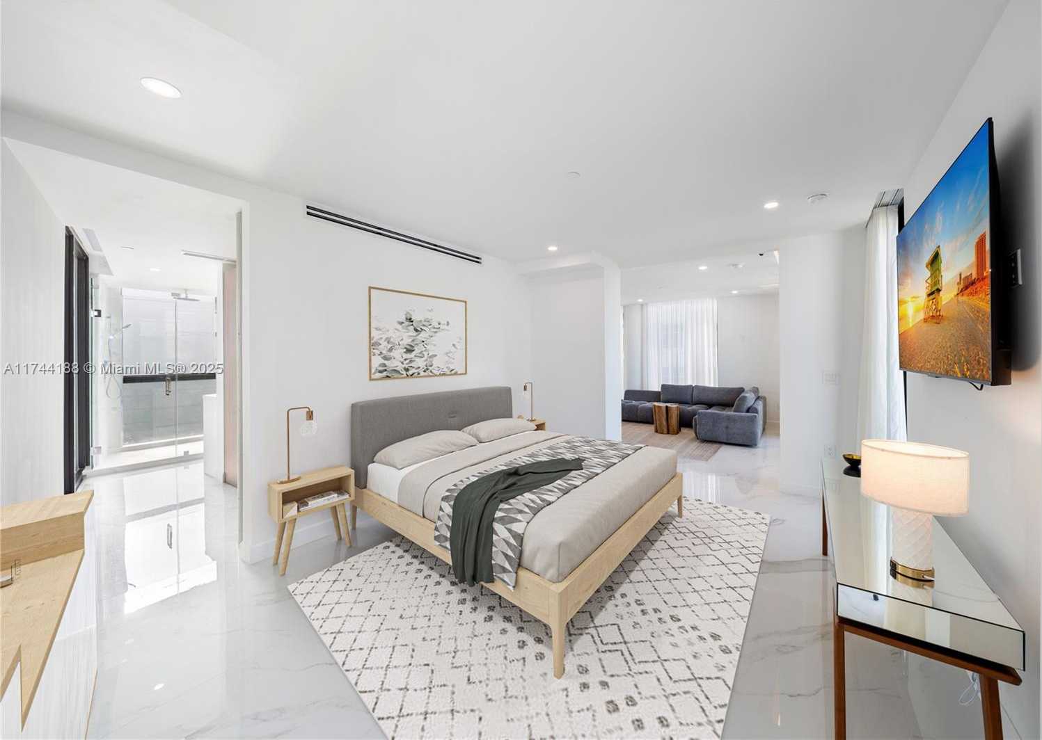 Small Image of 11 CENTURY LN, Miami Beach Number 30