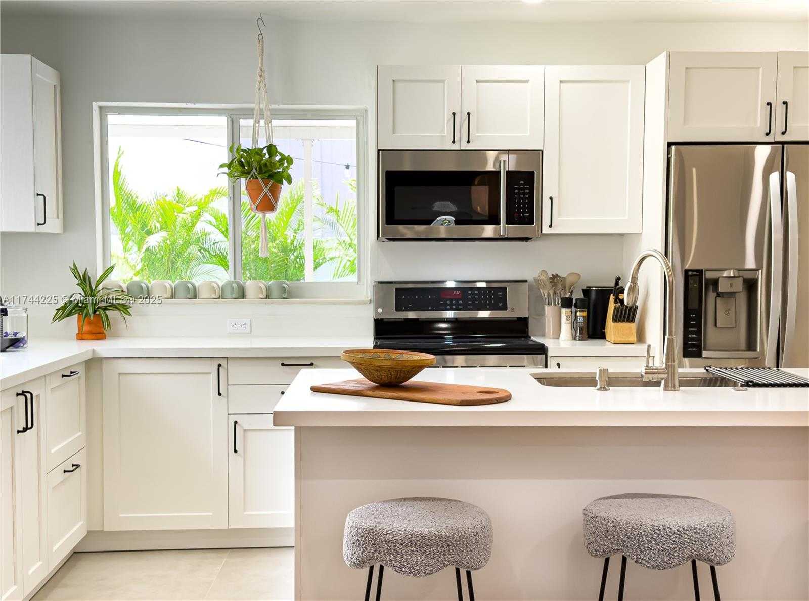 Small Image of 191 SOUTH EAST 13TH AVE, Pompano Beach Number 11