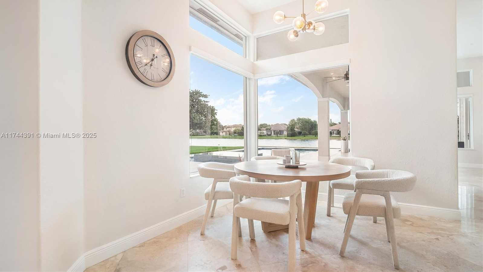 Small Image of 14443 SOUTH JOCKEY CIR S, Davie Number 20