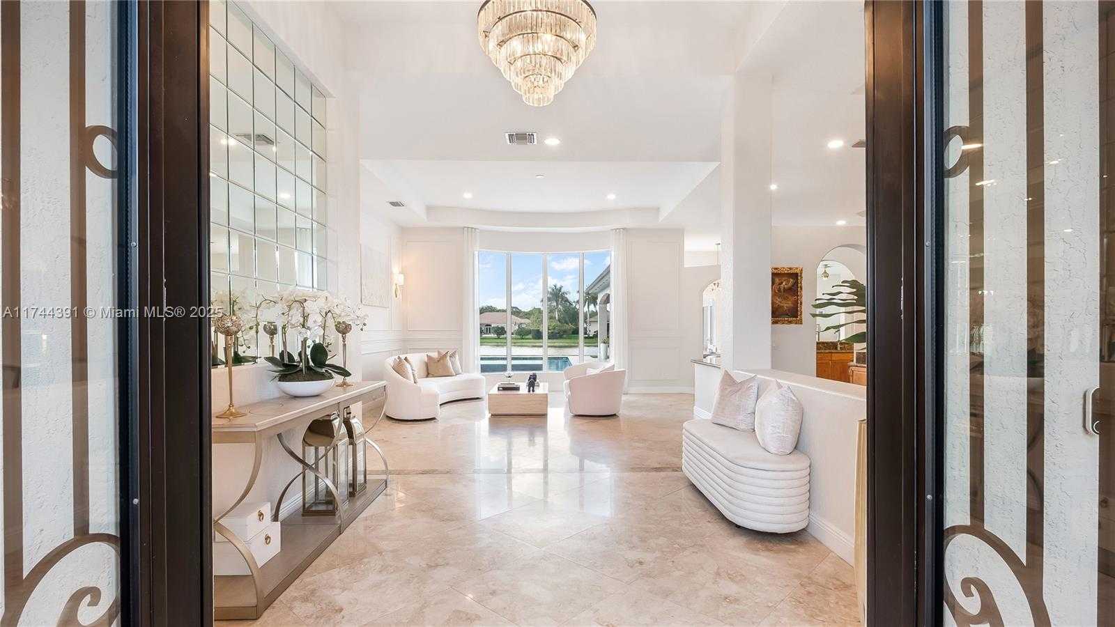 Small Image of 14443 SOUTH JOCKEY CIR S, Davie Number 5