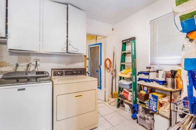 Small Image of 6370 PARK ST, Hollywood Number 31