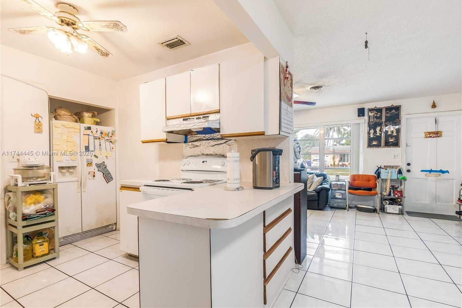 Small Image of 6370 PARK ST, Hollywood Number 34