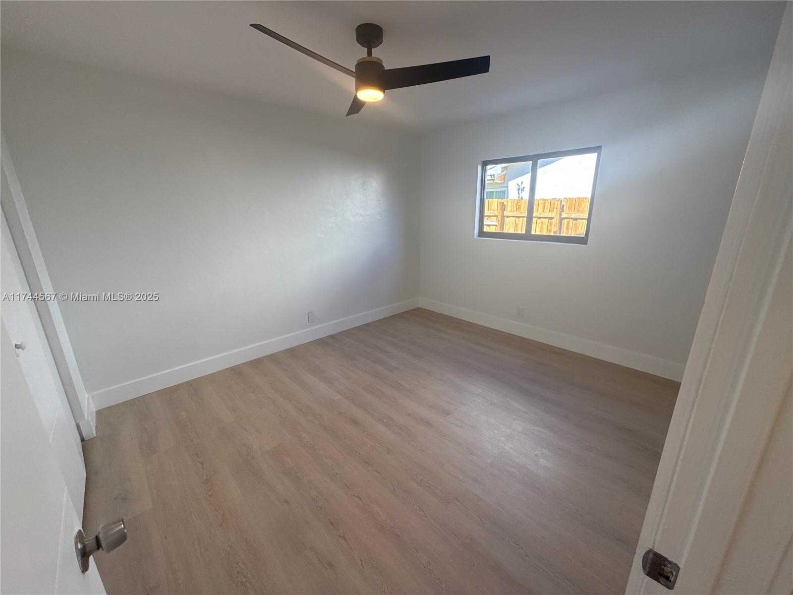Small Image of 3081 NORTH WEST 103RD LN, Coral Springs Number 21