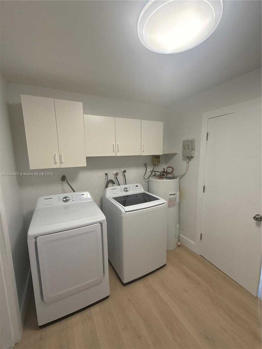 Small Image of 3081 NORTH WEST 103RD LN, Coral Springs Number 26