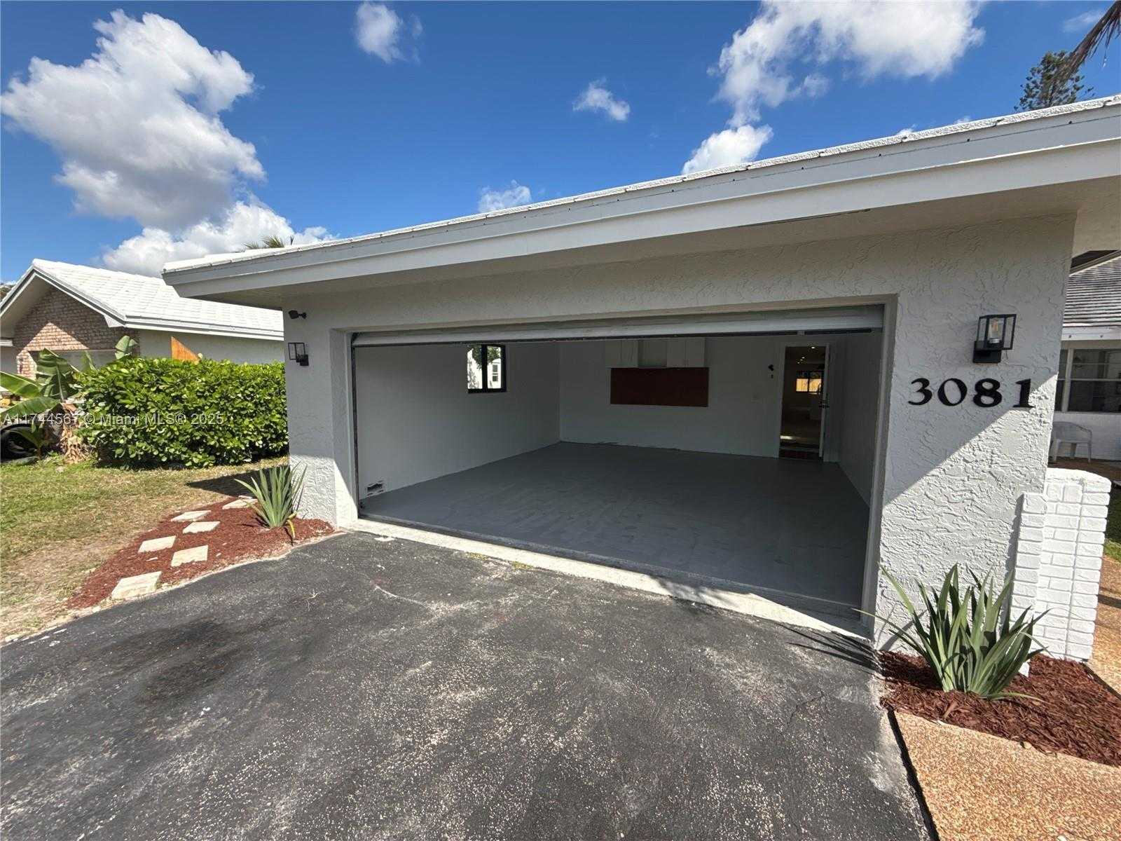 Small Image of 3081 NORTH WEST 103RD LN, Coral Springs Number 5