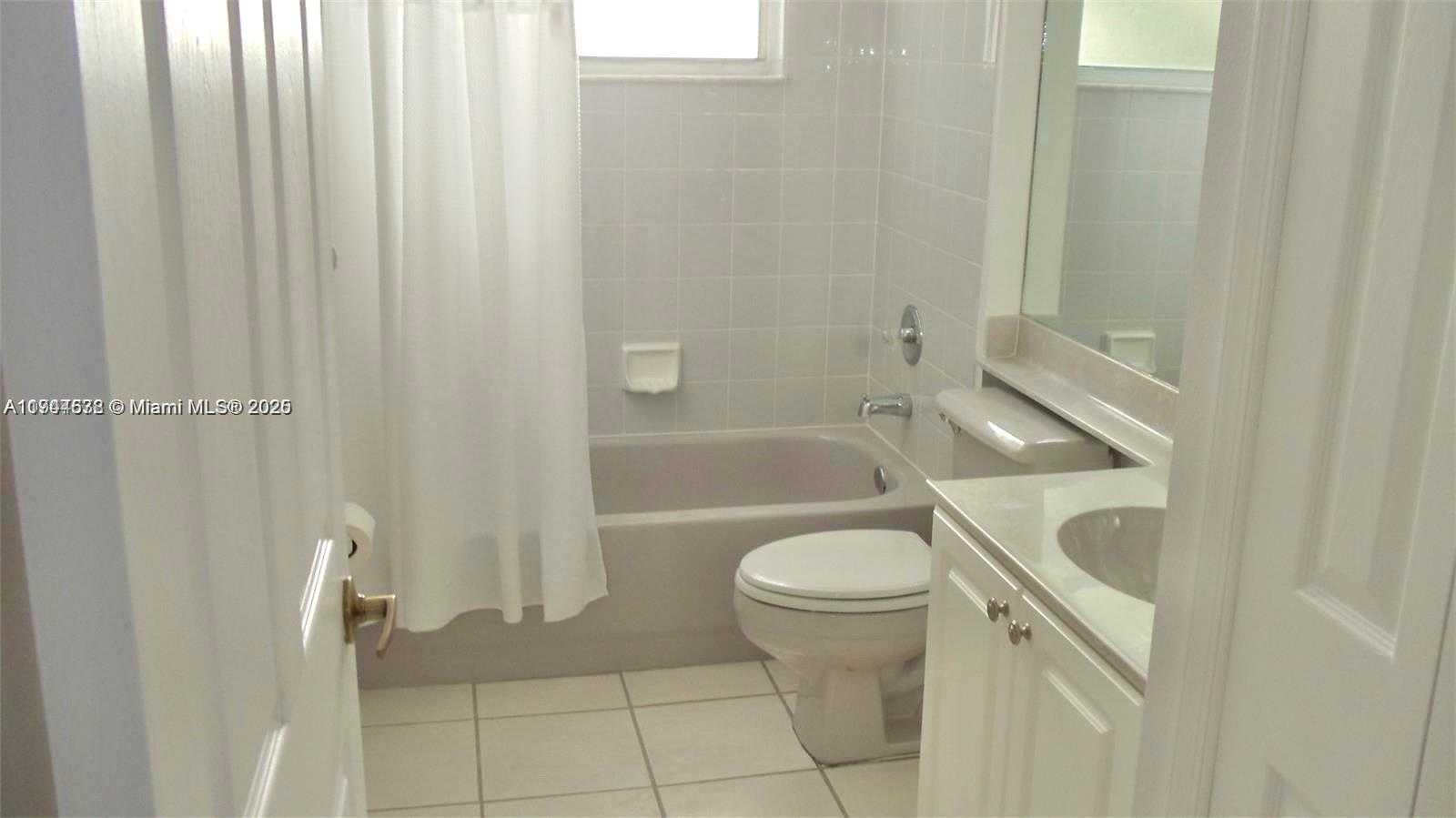 Small Image of 575 SOUTH EAST 29TH DR, Homestead Number 19