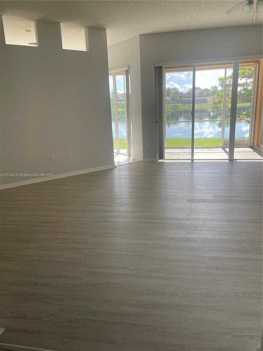 Small Image of 575 SOUTH EAST 29TH DR, Homestead Number 29