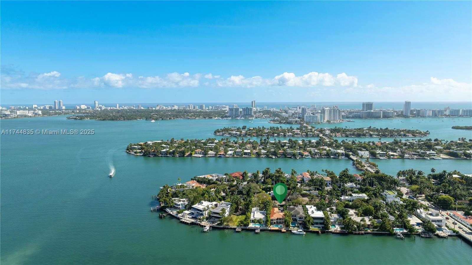 Small Image of 315 W San Marino Dr, Miami Beach, FL 33139, USA Number 13