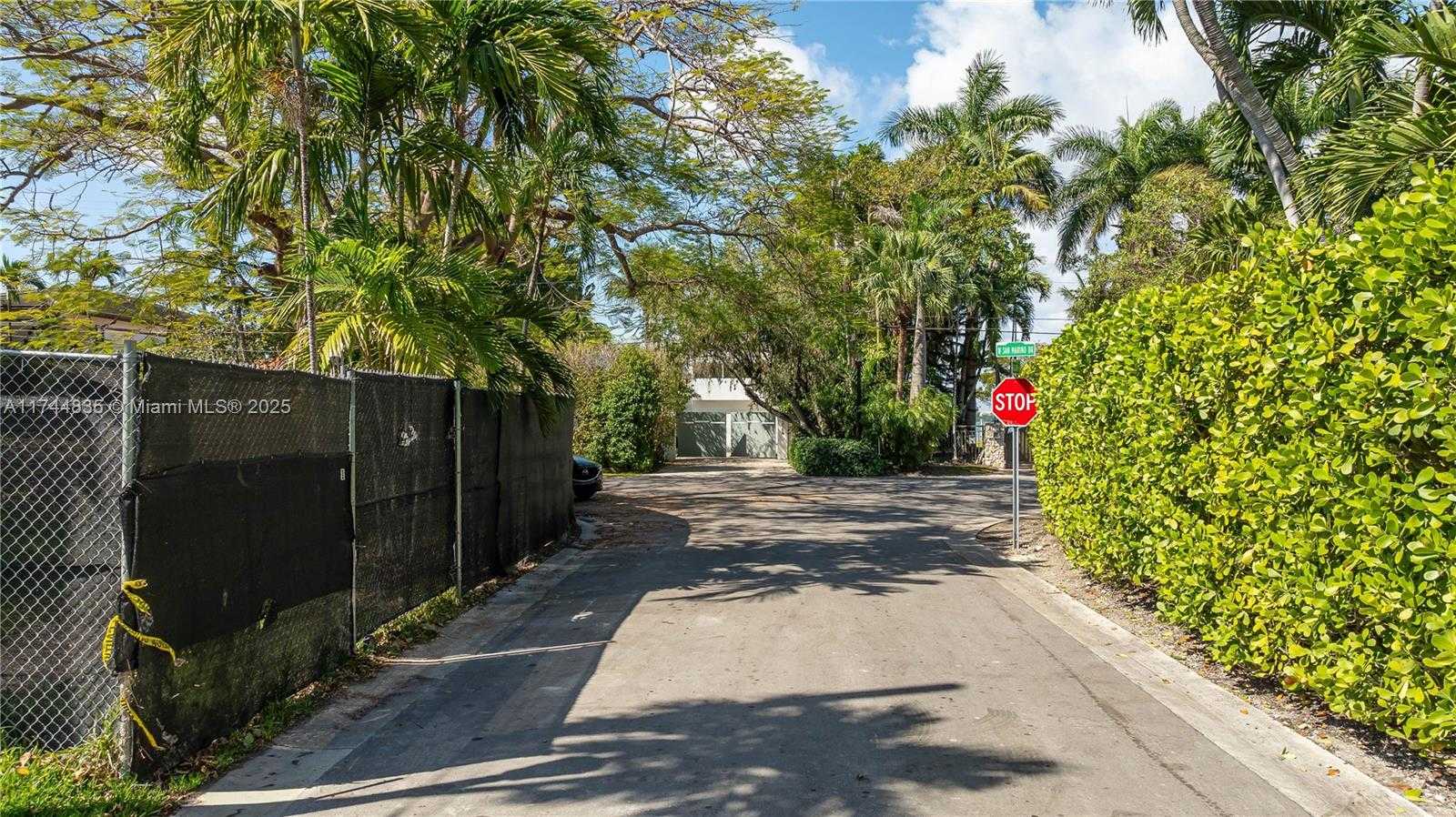 Small Image of 315 W San Marino Dr, Miami Beach, FL 33139, USA Number 32