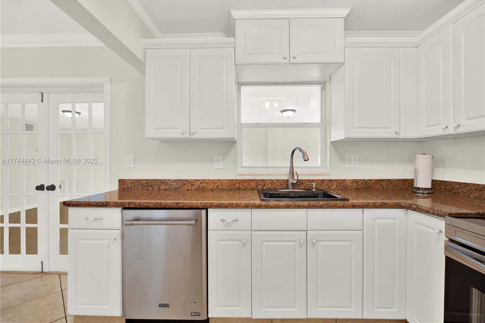 Small Image of 9312 SOUTH WEST 182ND ST, Palmetto Bay Number 11