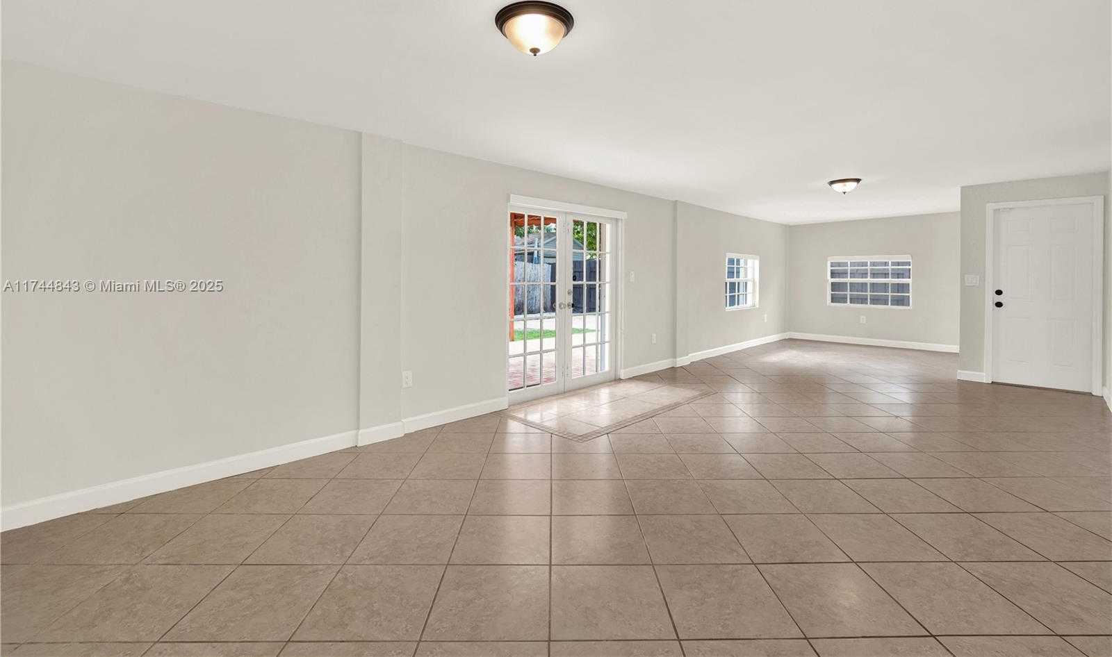 Small Image of 9312 SOUTH WEST 182ND ST, Palmetto Bay Number 17