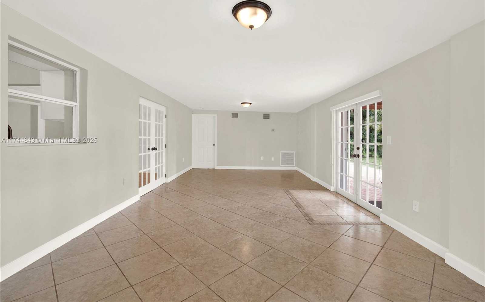 Small Image of 9312 SOUTH WEST 182ND ST, Palmetto Bay Number 20