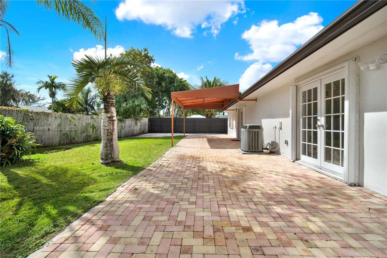 Small Image of 9312 SOUTH WEST 182ND ST, Palmetto Bay Number 36