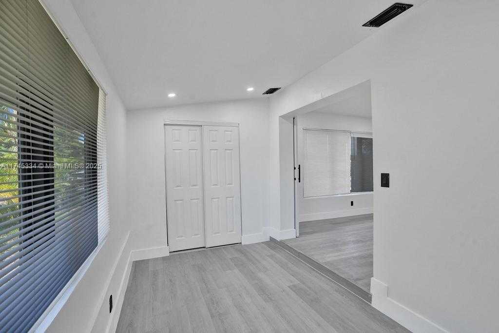 Small Image of 1628 NORTH EAST 7TH AVE, Fort Lauderdale Number 21