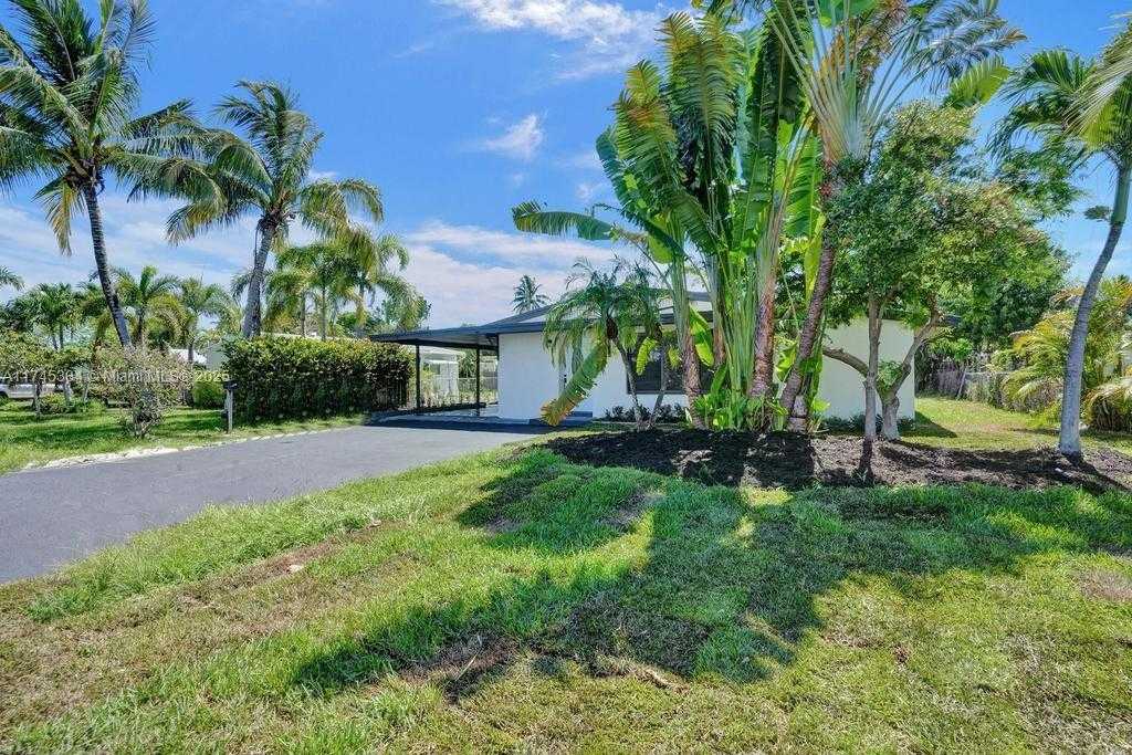 Small Image of 1628 NORTH EAST 7TH AVE, Fort Lauderdale Number 3