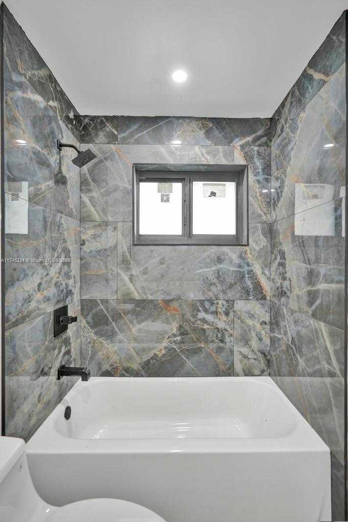 Small Image of 1628 NORTH EAST 7TH AVE, Fort Lauderdale Number 35