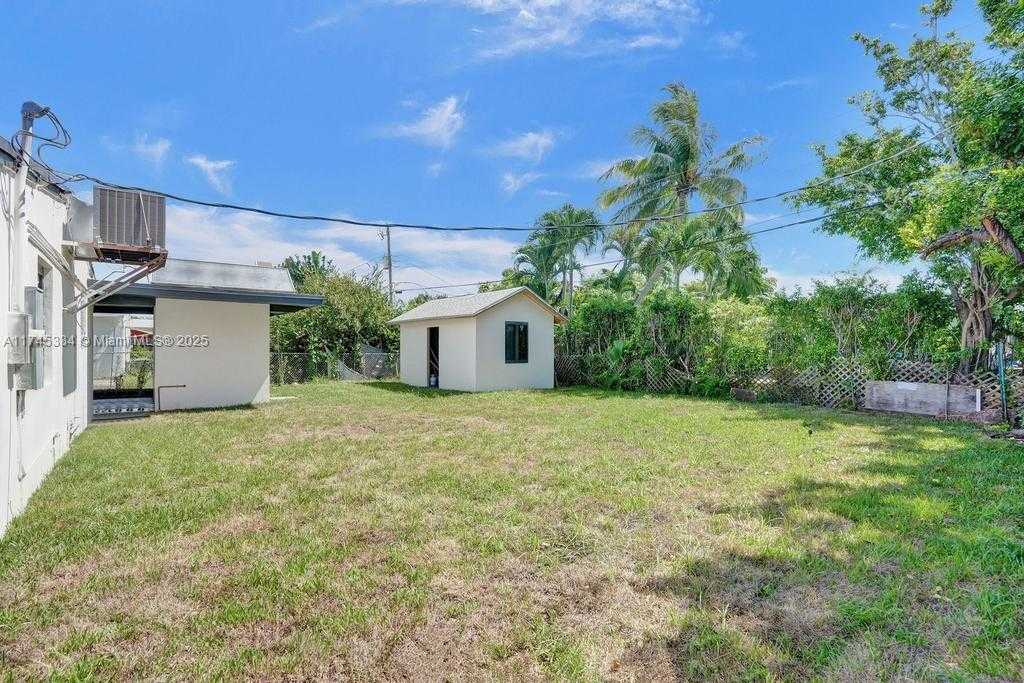 Small Image of 1628 NORTH EAST 7TH AVE, Fort Lauderdale Number 48