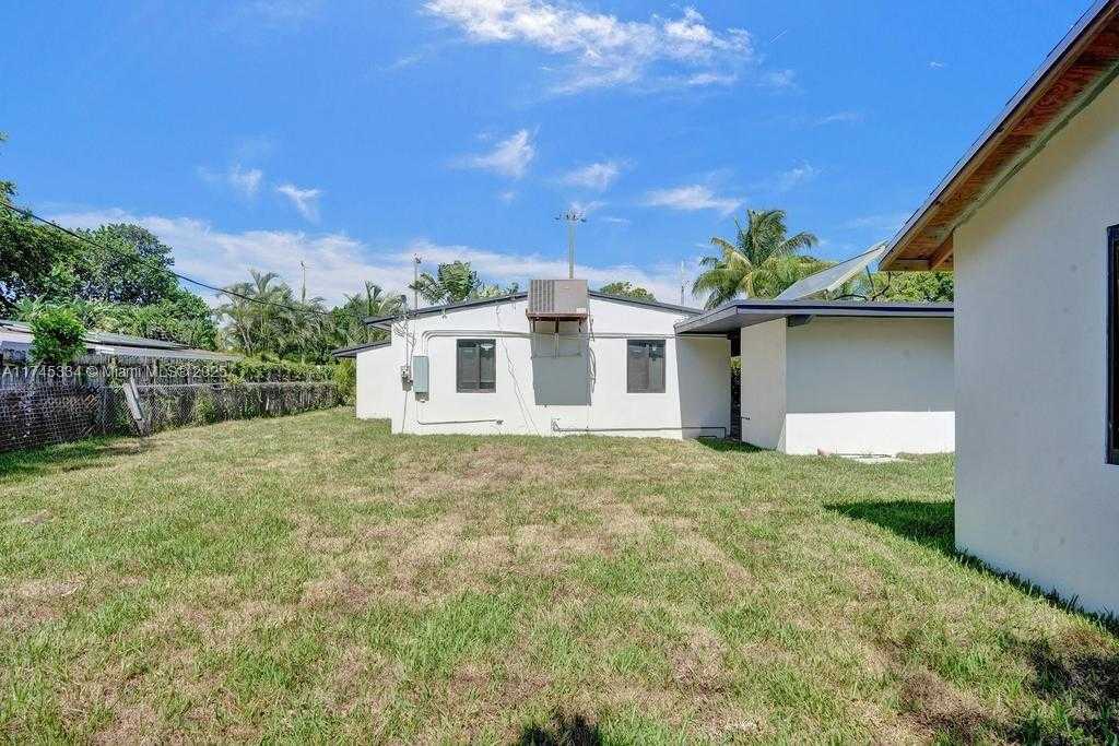 Small Image of 1628 NORTH EAST 7TH AVE, Fort Lauderdale Number 49
