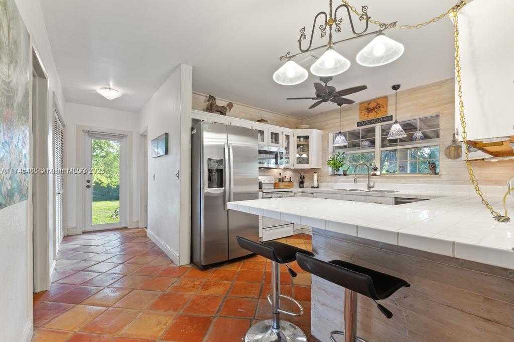 Small Image of 37255 SOUTH WEST 214TH AVE, Homestead Number 13