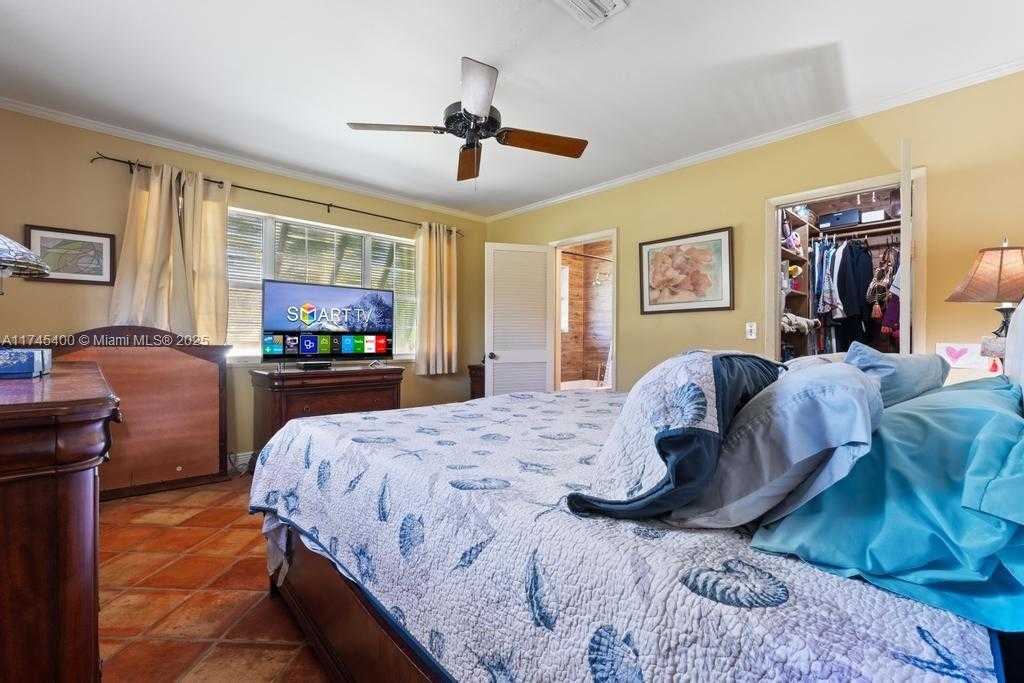 Small Image of 37255 SOUTH WEST 214TH AVE, Homestead Number 15