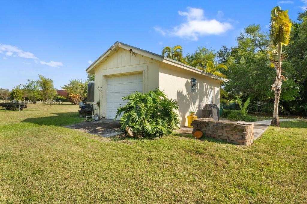 Small Image of 37255 SOUTH WEST 214TH AVE, Homestead Number 26
