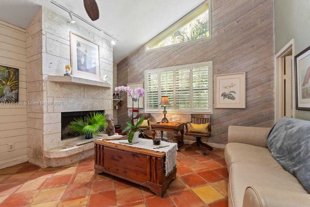 Small Image of 37255 SOUTH WEST 214TH AVE, Homestead Number 5