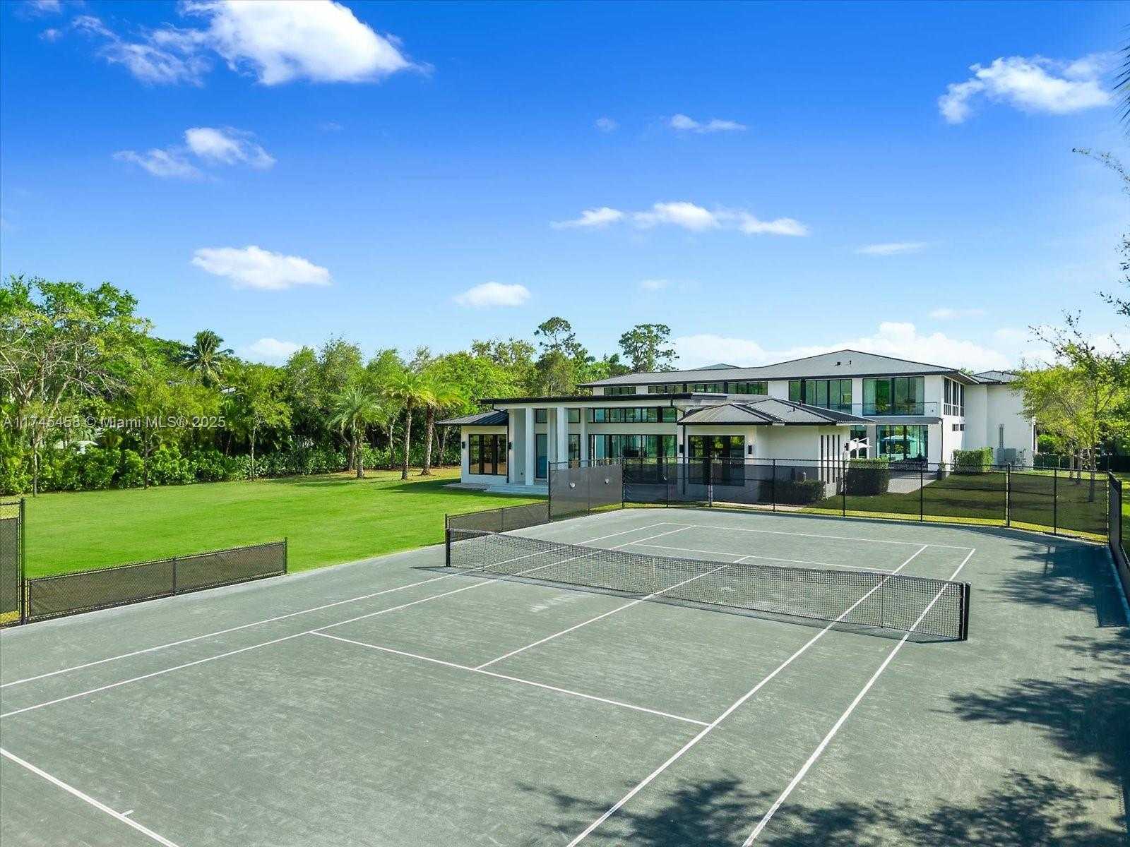 Small Image of 6555 SOUTH WEST 102ND ST, Pinecrest Number 42