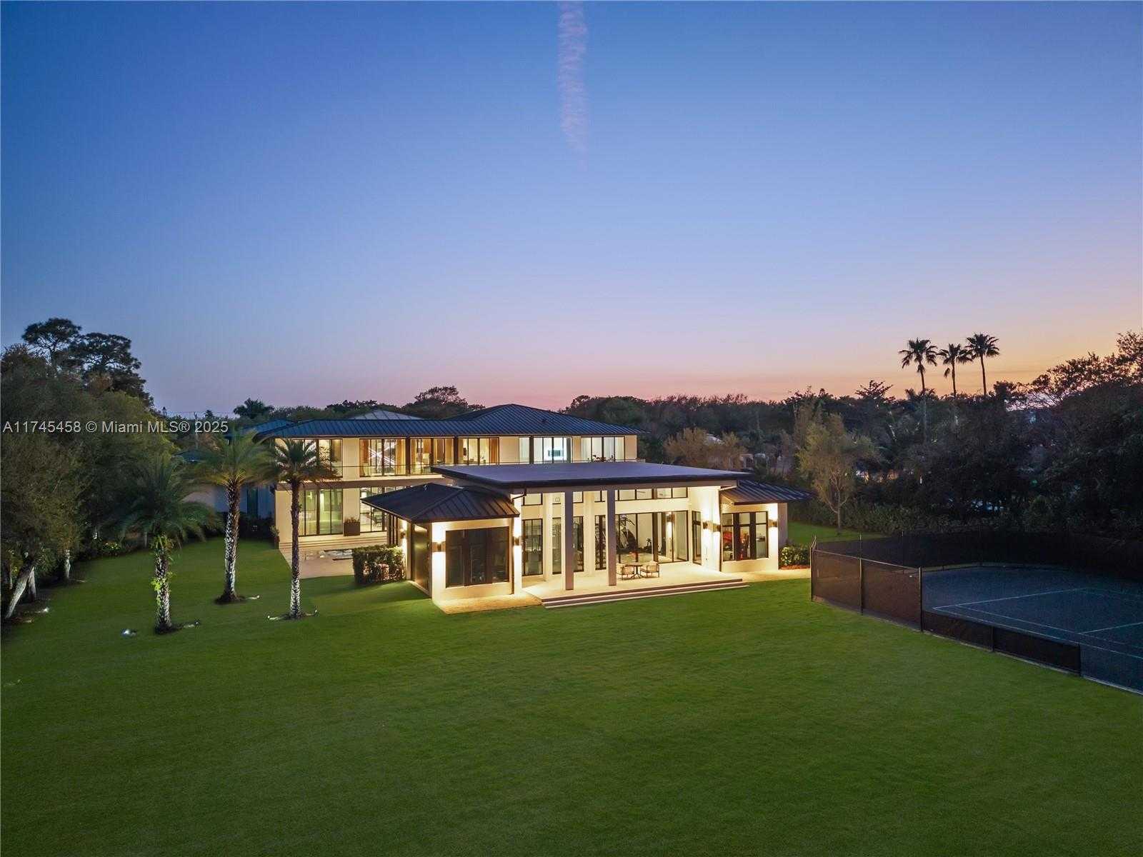 Small Image of 6555 SOUTH WEST 102ND ST, Pinecrest Number 48