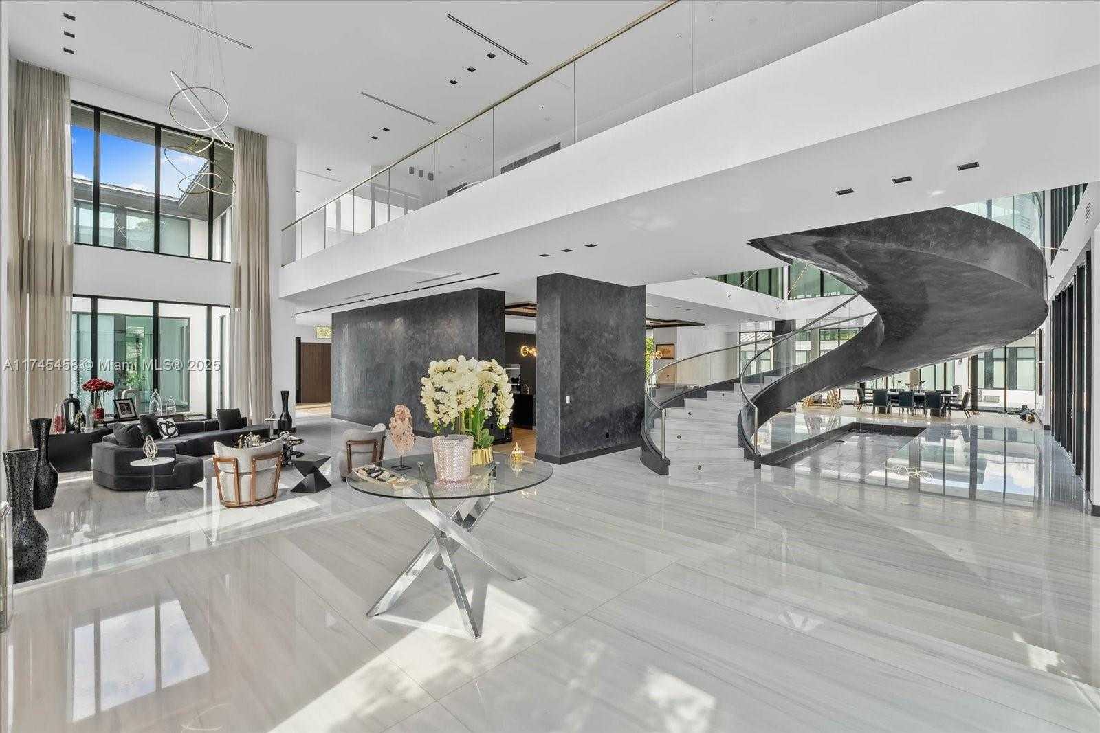 Small Image of 6555 SOUTH WEST 102ND ST, Pinecrest Number 7