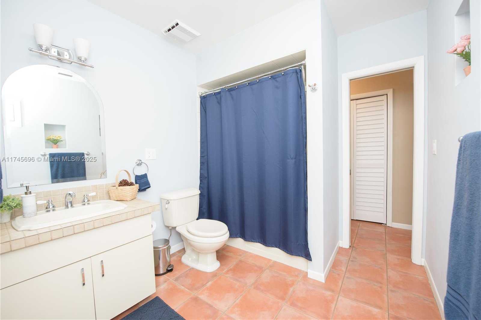 Small Image of 19425 SOUTH WEST 334TH ST, Homestead Number 22