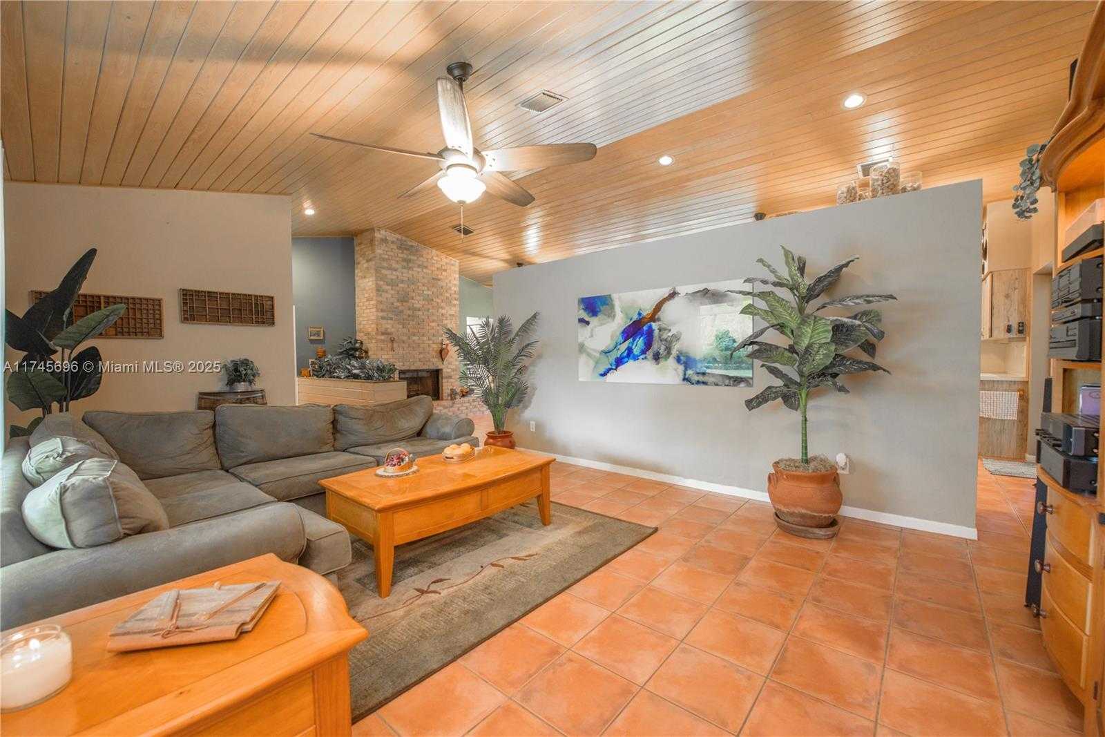 Small Image of 19425 SOUTH WEST 334TH ST, Homestead Number 3